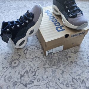 Reebok Classic Black and Gray Suede Sneakers